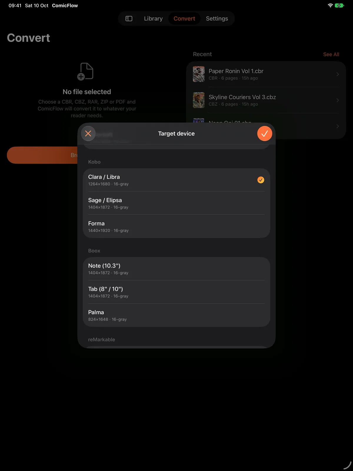 The ComicFlow Target device picker on iPad listing Kobo and Boox e-readers with resolution and colour depth (e-reader export is a Pro feature)
